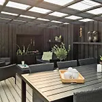 4 Bedroom Awesome In Casa vacanze *