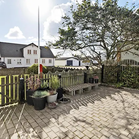 4 Bedroom Awesome In Prázdninový dům Thisted