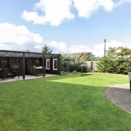 Lovely In With House A Panoramic View * 德斯泰德